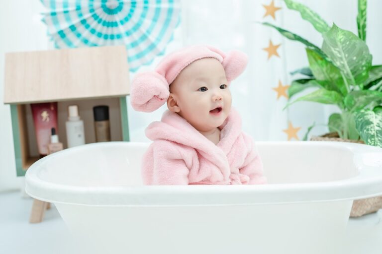 baby bath time tips